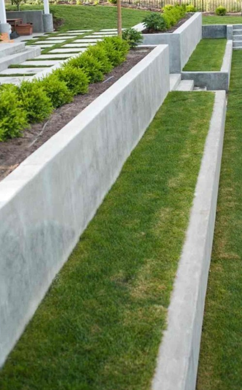 Retaining-Wall-Installation-Services-Visalia-CA